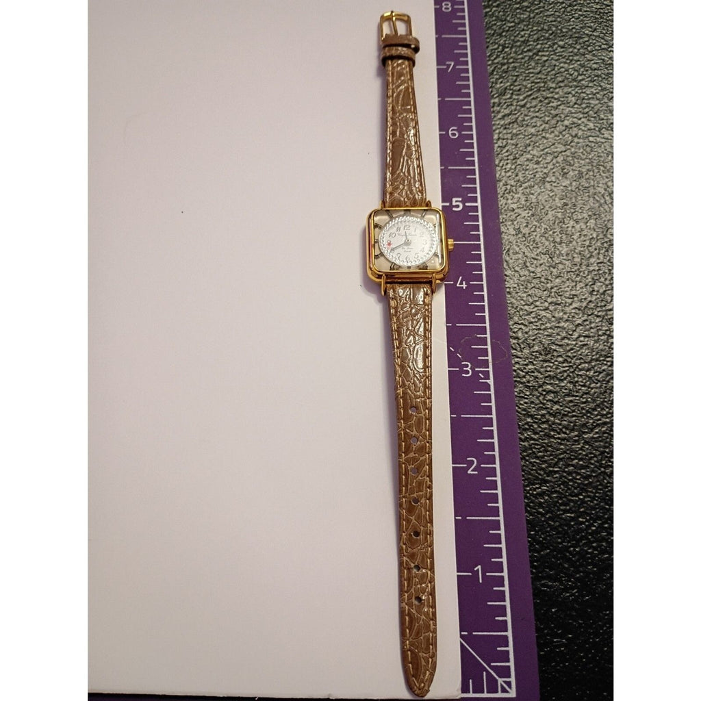 Virgin Islands De Luxe Classic Dial Gold-Tone Square Case Dancing Wristwatch