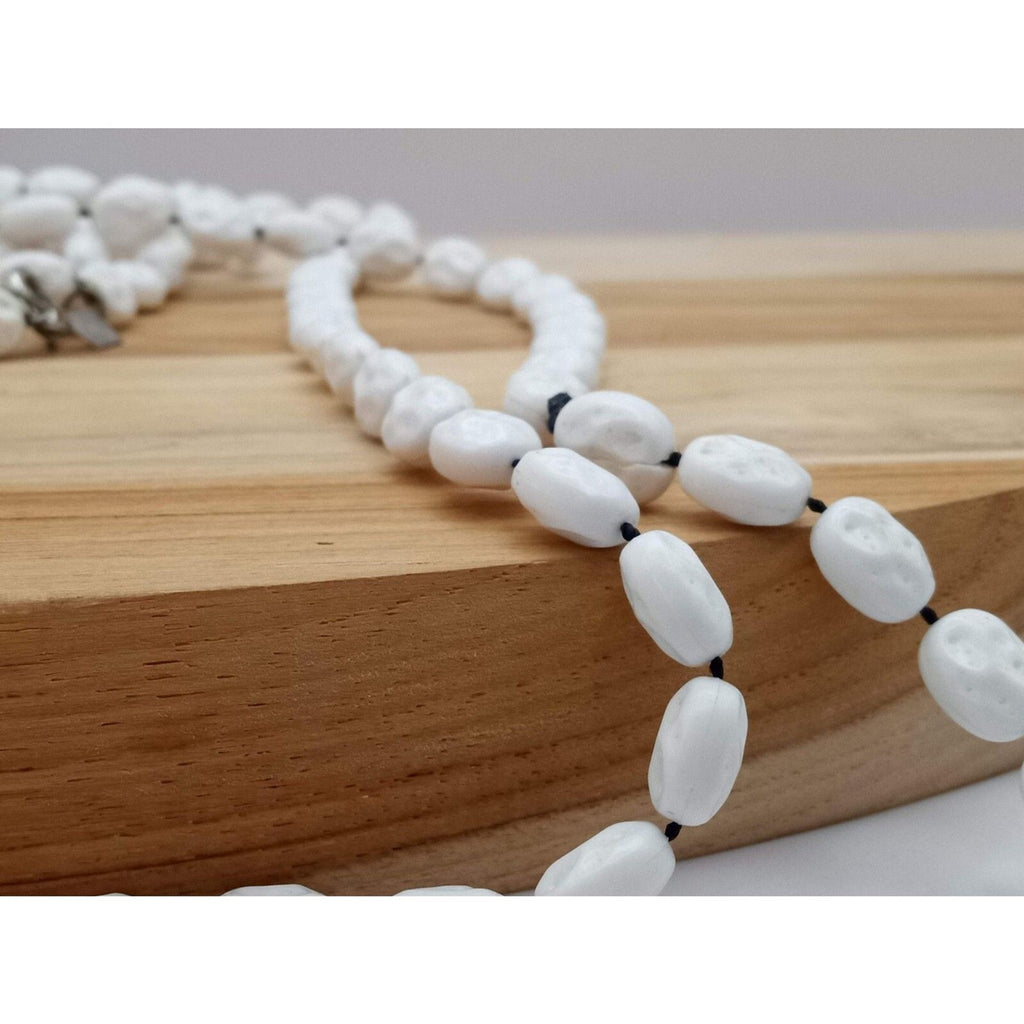 Vintage Sarah Coventry GB White Long Knotted Beaded Necklace