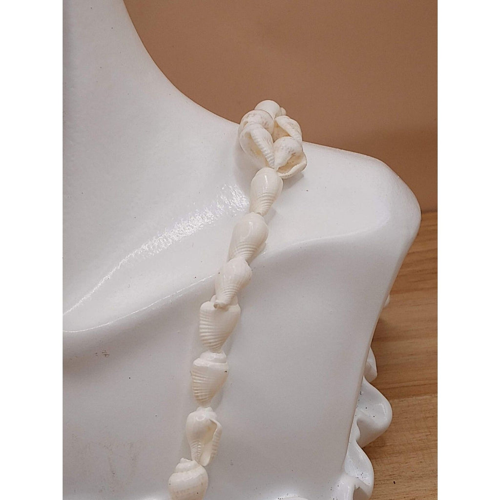 Vintage Islander Tribal Beachy White Shell Lei 36" Necklace