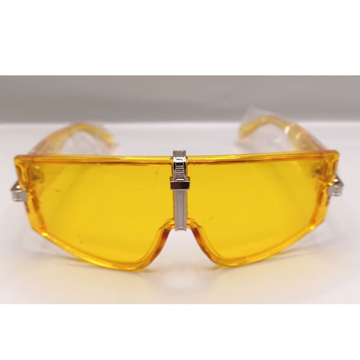 4 Pairs of Fashion Colors Modern Style Futuristic Sunglasses