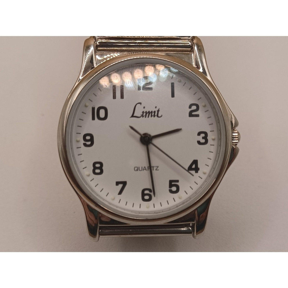 Limit Gents Stainless Expanding Stainless Steel Band and Case Watch NEW BATTERY