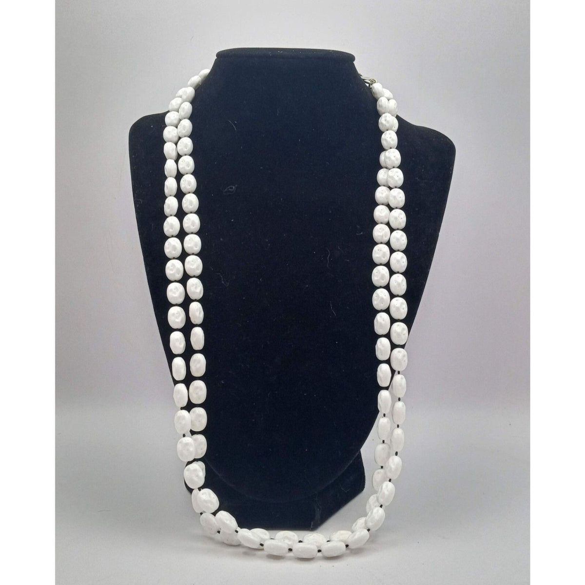 Vintage Sarah Coventry GB White Long Knotted Beaded Necklace