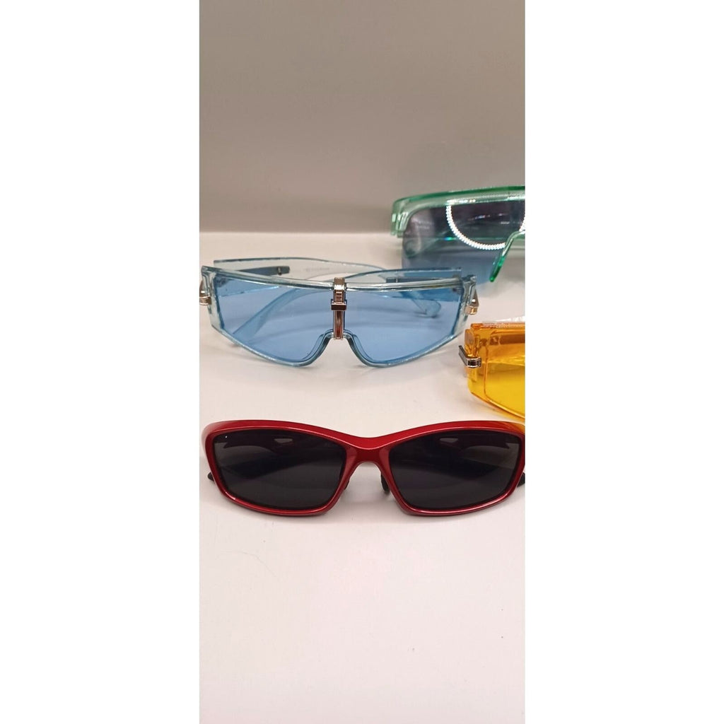 4 Pairs of Fashion Colors Modern Style Futuristic Sunglasses