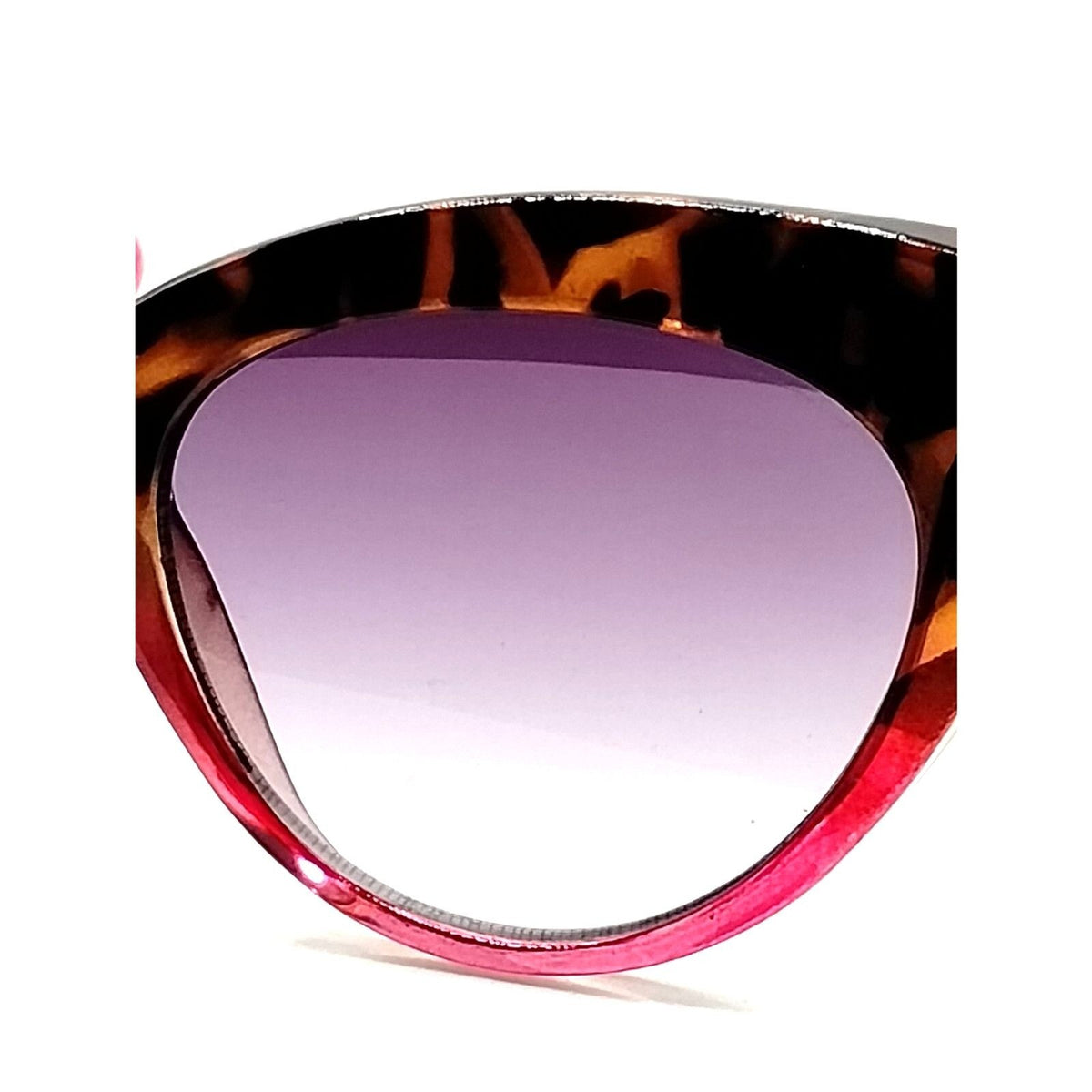BCBGeneration Max Azria Women's Cat Eye BG1010 215 Leopard Pink Sunglasses