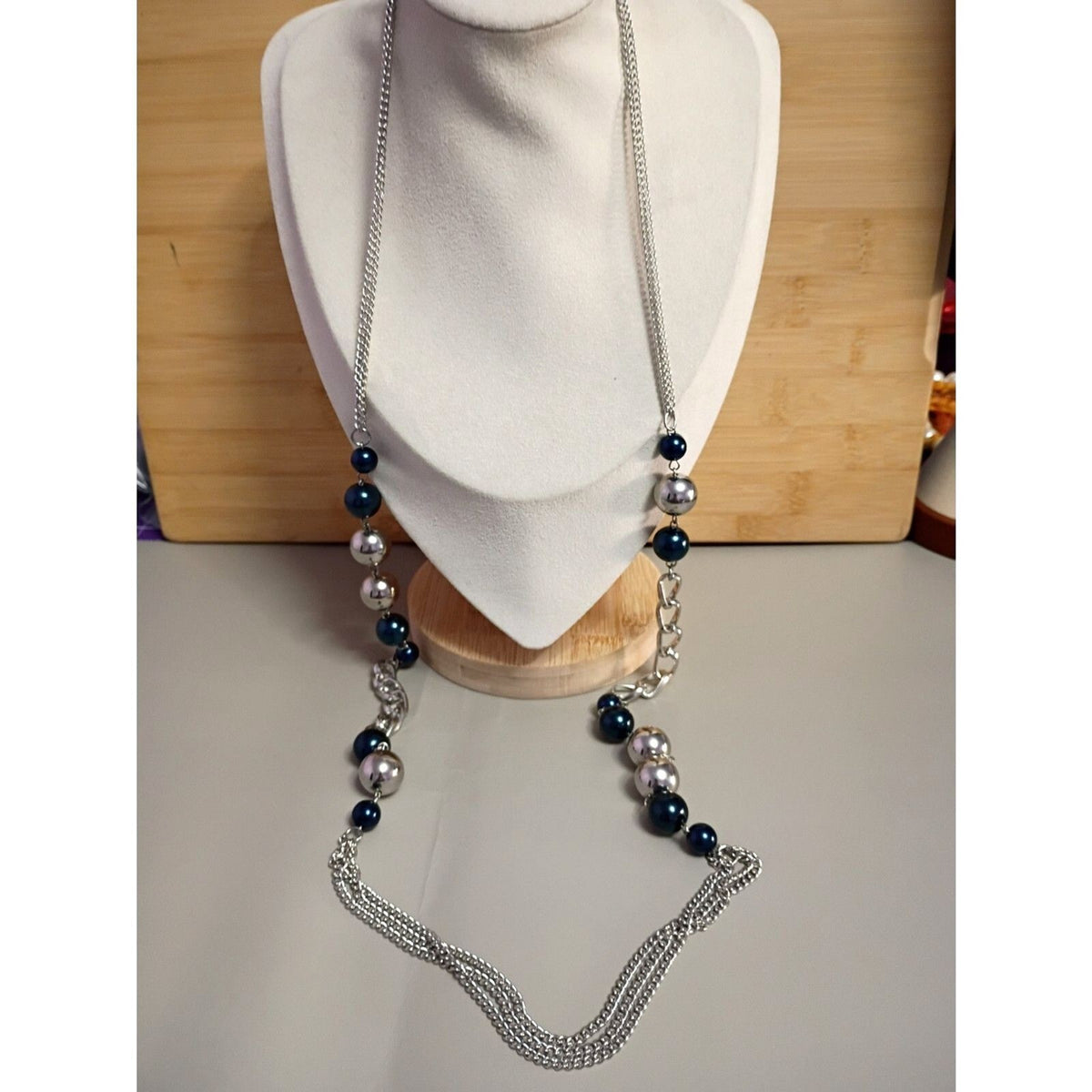 Vintage Rope Chain Necklace Deep Blue Turquoise & Silver Tone Beads