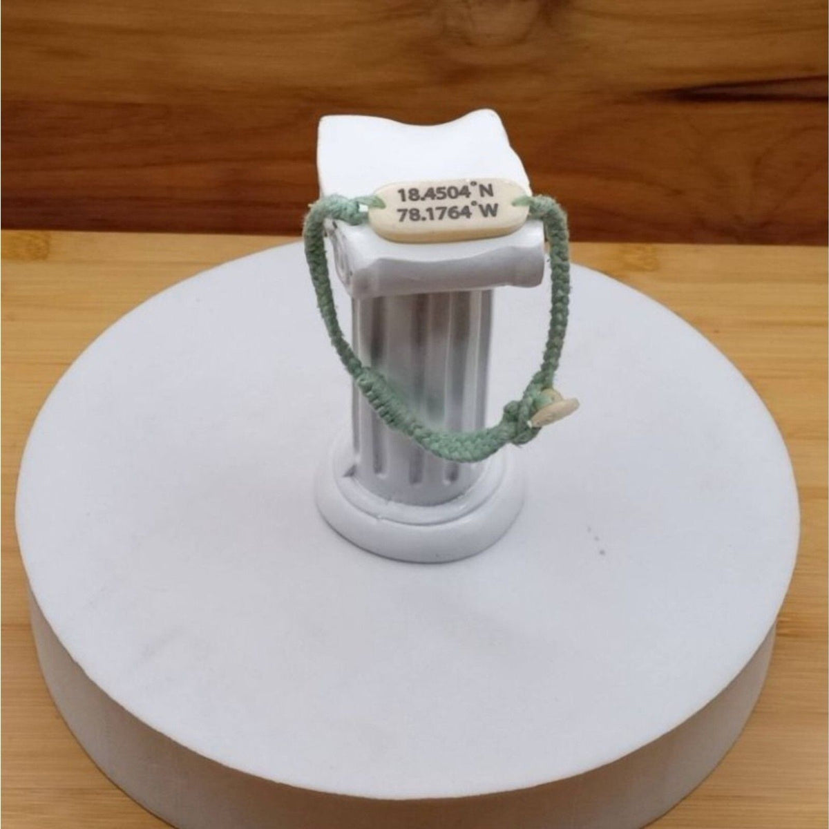 Vintage Carved Mother of Pearl Shell Hawaii Coordinates Seafoam Green Cord Bracelet