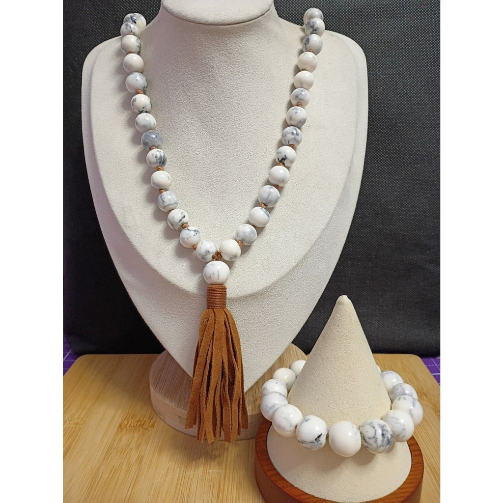 Vintage Black & White Howlite Stone Bead Tassel Necklace & Bracelet Set