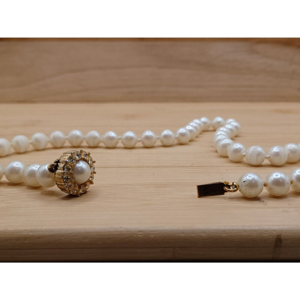 VTG Fancy Glass Faux Pearl Single Strand Rhinestone Studded Box Clasp Necklace