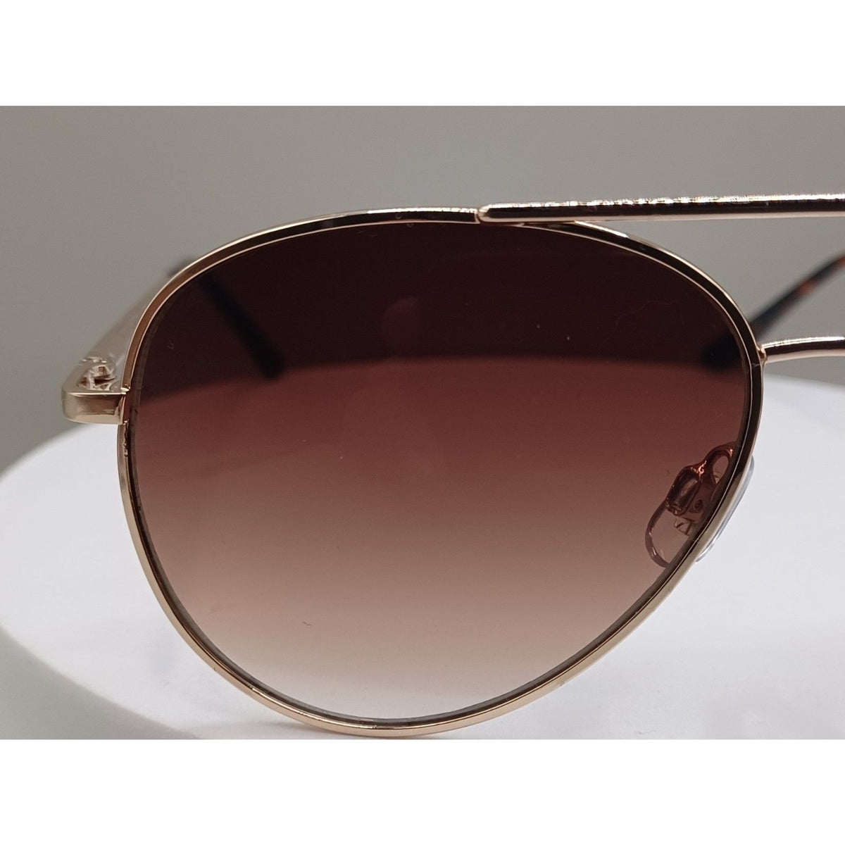 LC Lauren Conrad Aviator Gold Frame WLC71SG00 58-15-143 Sunglasses