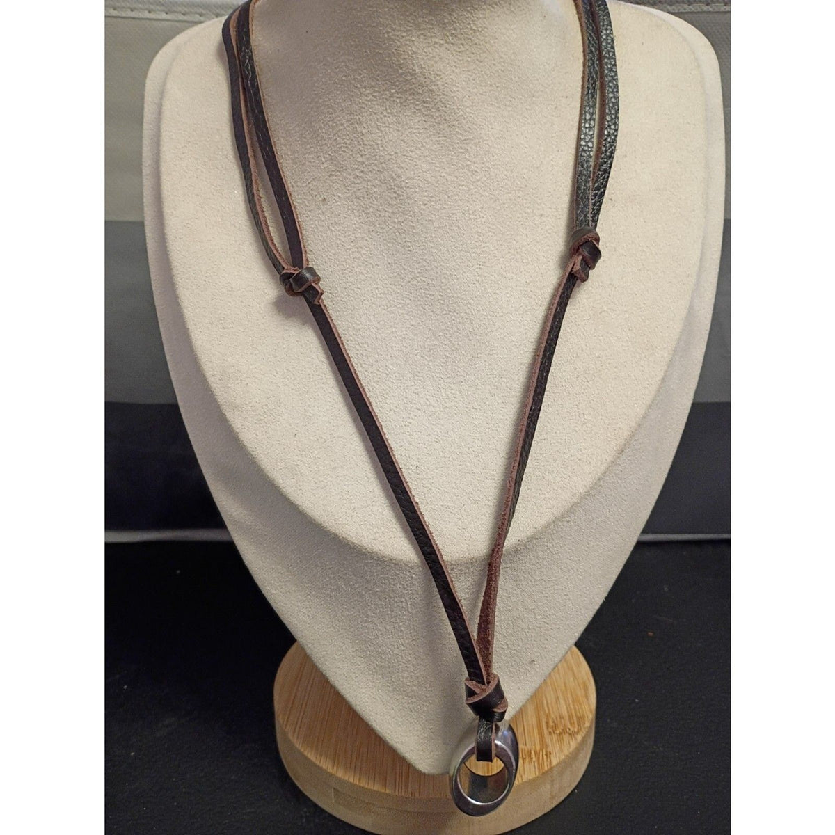 Vintage Adjustable Black & Brown Leather Cord Wide Circle Pendant Necklace
