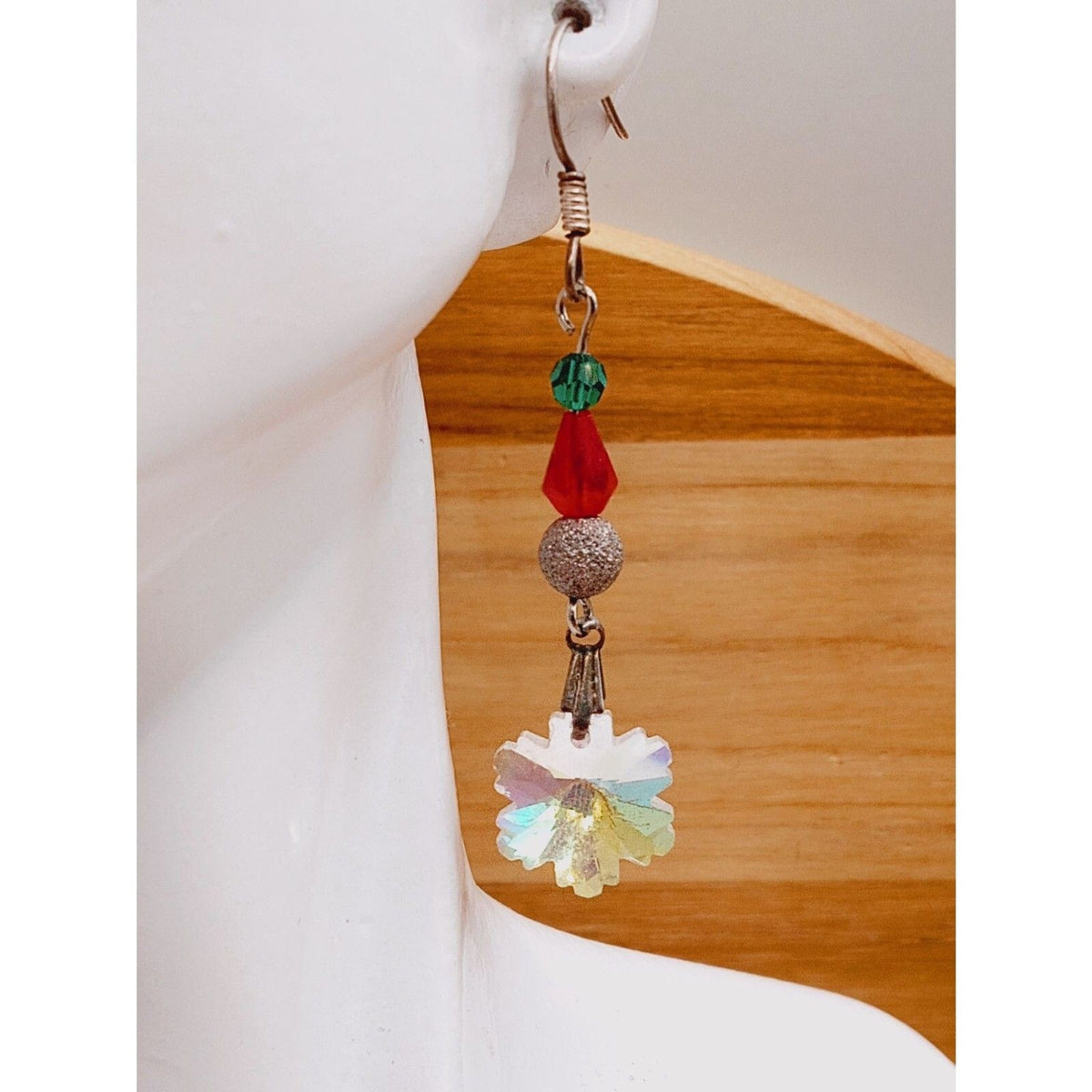 Vintage Red an Green Bead Christmas Theme Dangle Earrings