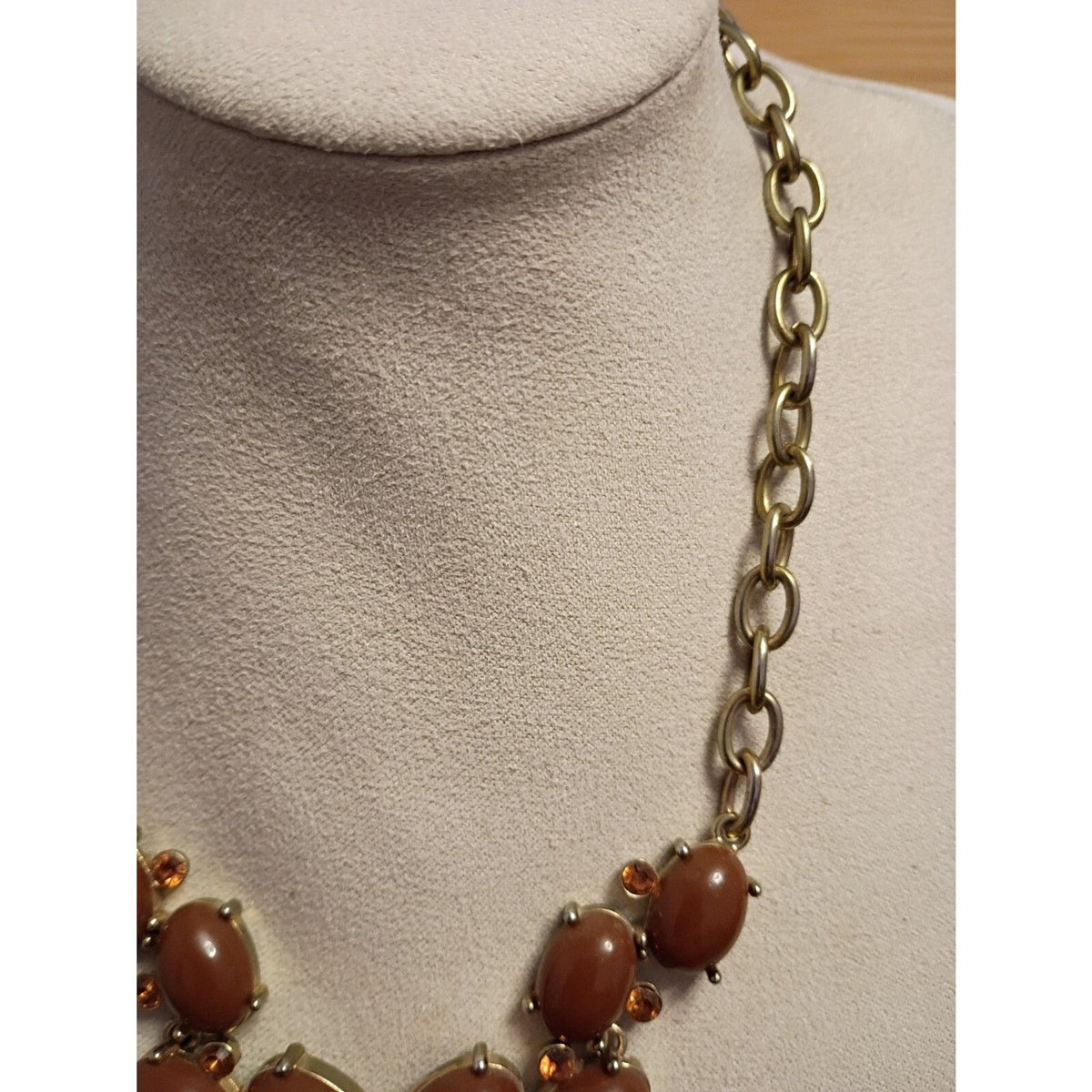 Vintage Bijoux Terner Gold Tone Chain & Brick Red Bead Necklace