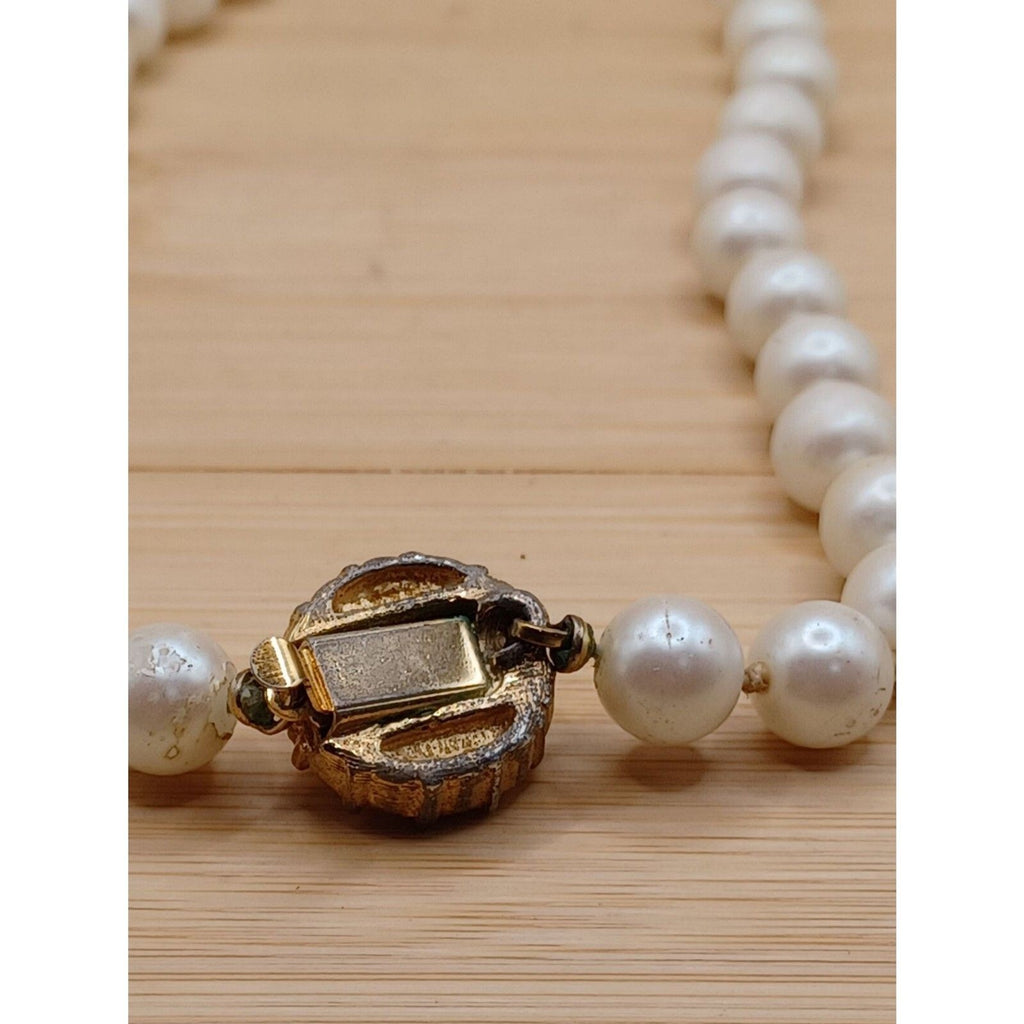 VTG Fancy Glass Faux Pearl Single Strand Rhinestone Studded Box Clasp Necklace