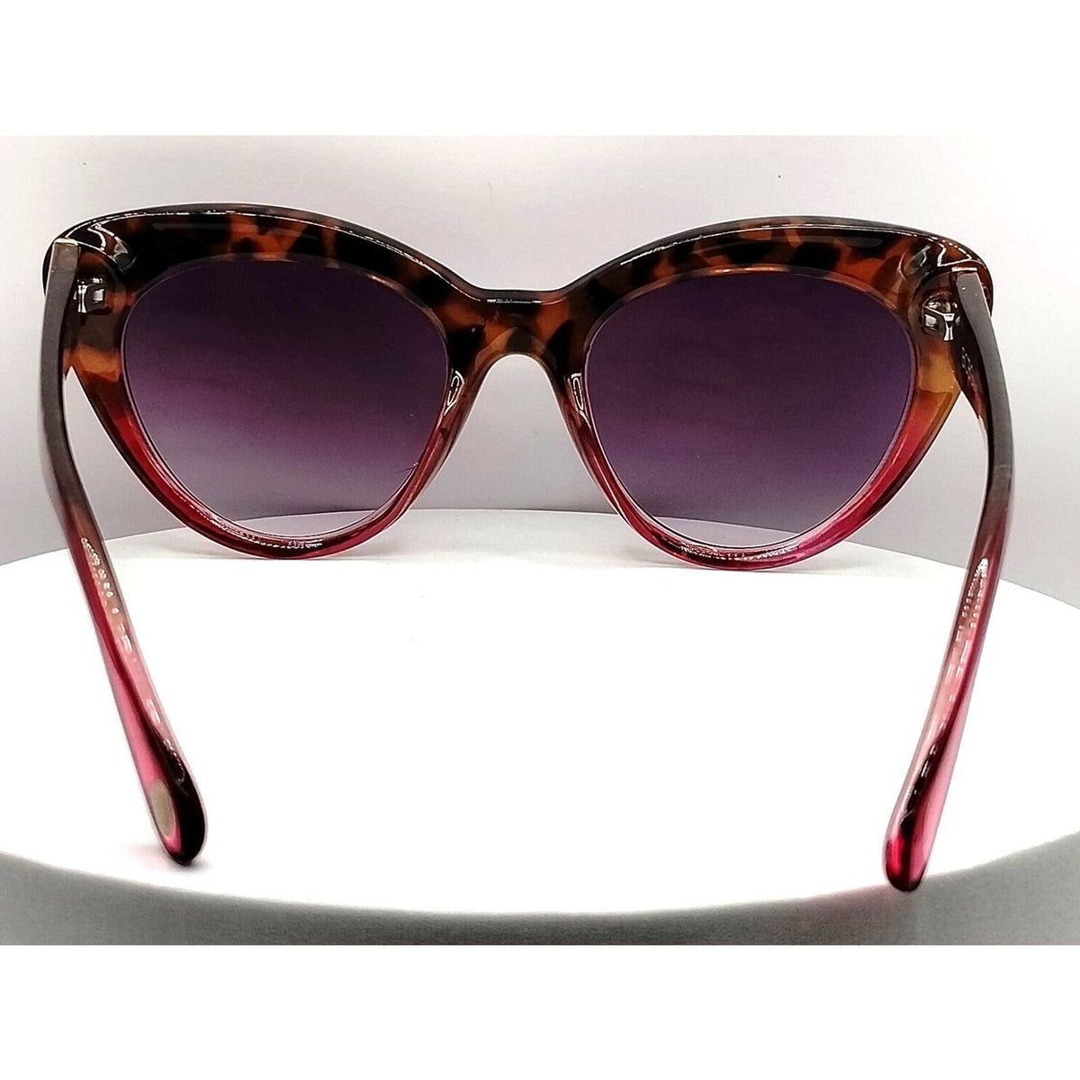 BCBGeneration Max Azria Women's Cat Eye BG1010 215 Leopard Pink Sunglasses