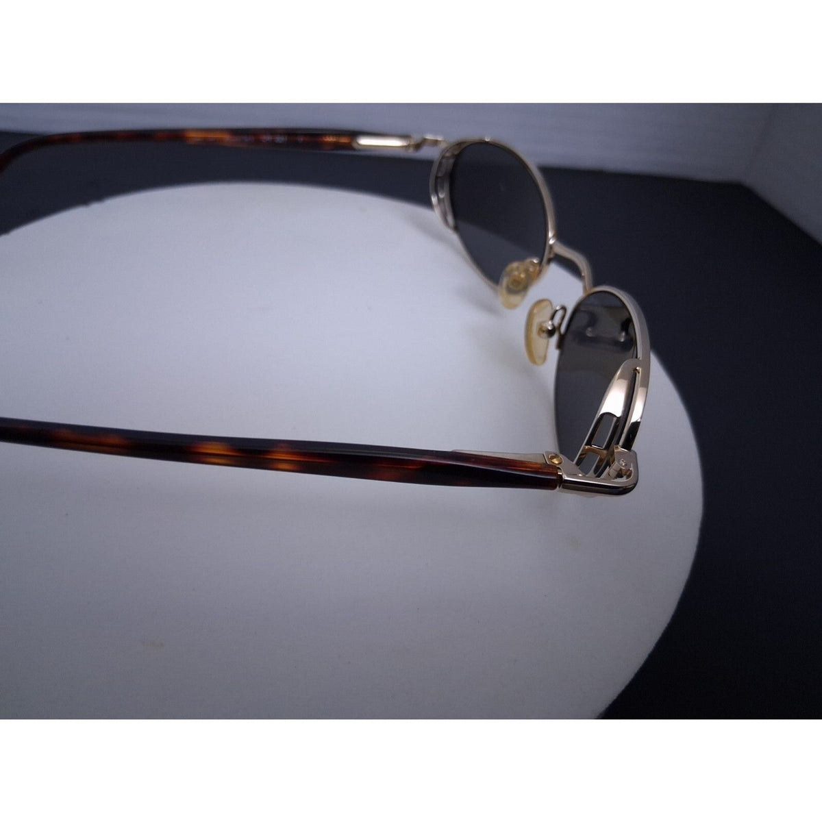 Linea Roma LR 221 Gold Tone Rare Vintage Metal Frame Sunglasses Made in Italy