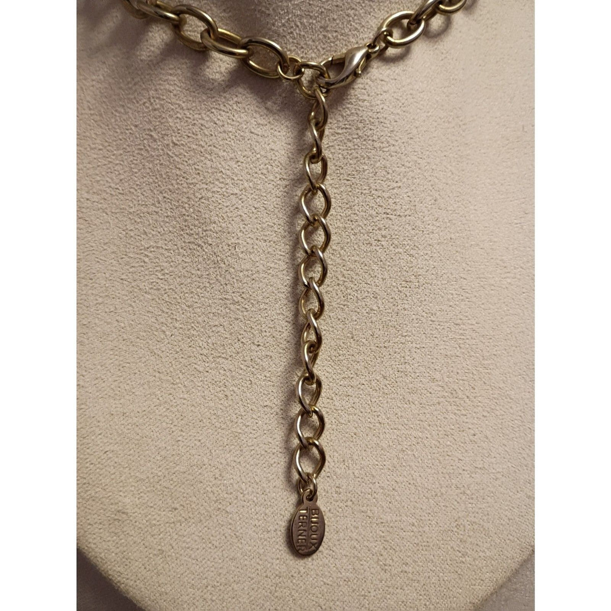 Vintage Bijoux Terner Gold Tone Chain & Brick Red Bead Necklace