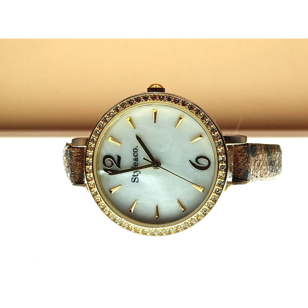 Women's Style & Co. Designer Fashion Rhinestone Bezel 35mm Watch NEW BATTERY