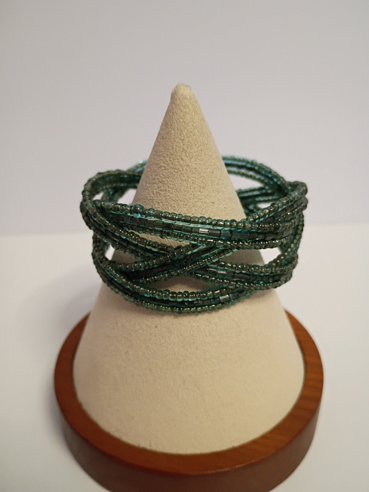 Vintage Delicate Green Multi-Strand Seed Bead Bracelet