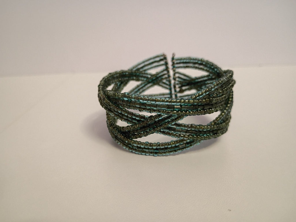 Vintage Delicate Green Multi-Strand Seed Bead Bracelet