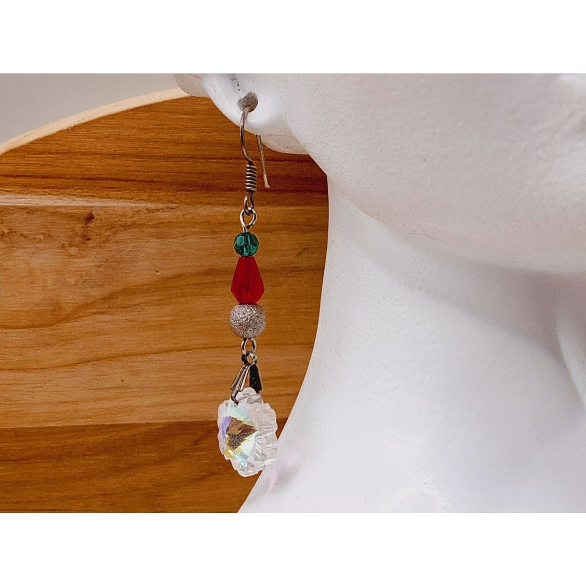 Vintage Red an Green Bead Christmas Theme Dangle Earrings