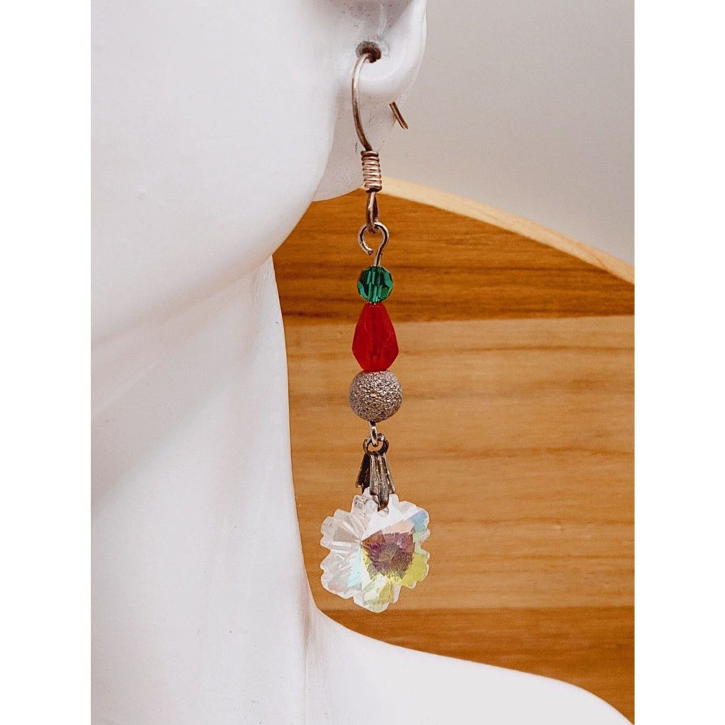 Vintage Red an Green Bead Christmas Theme Dangle Earrings