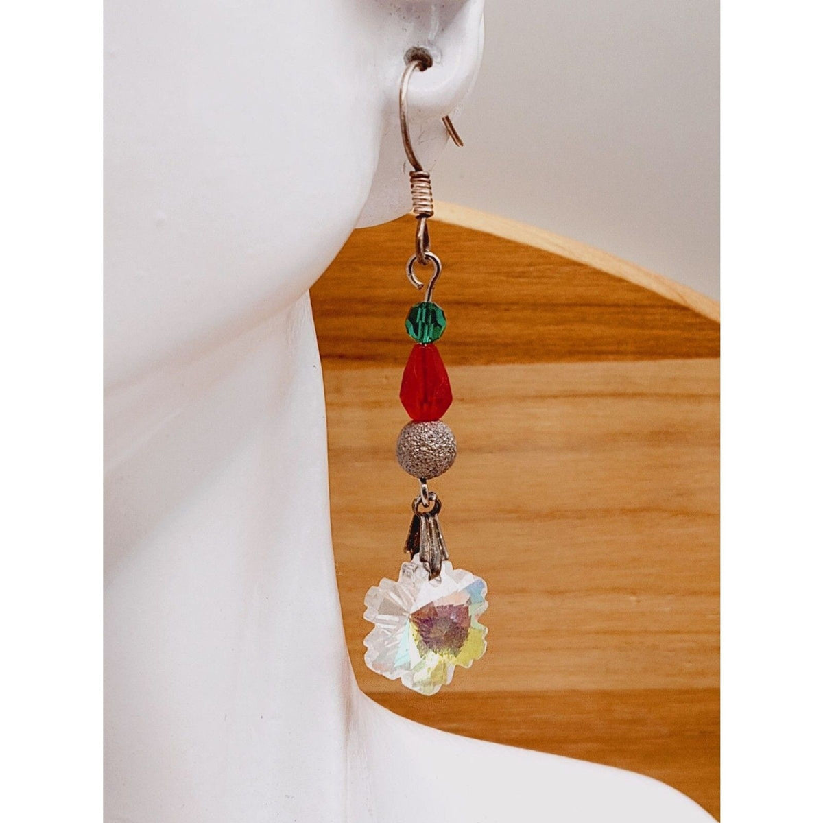 Vintage Red an Green Bead Christmas Theme Dangle Earrings