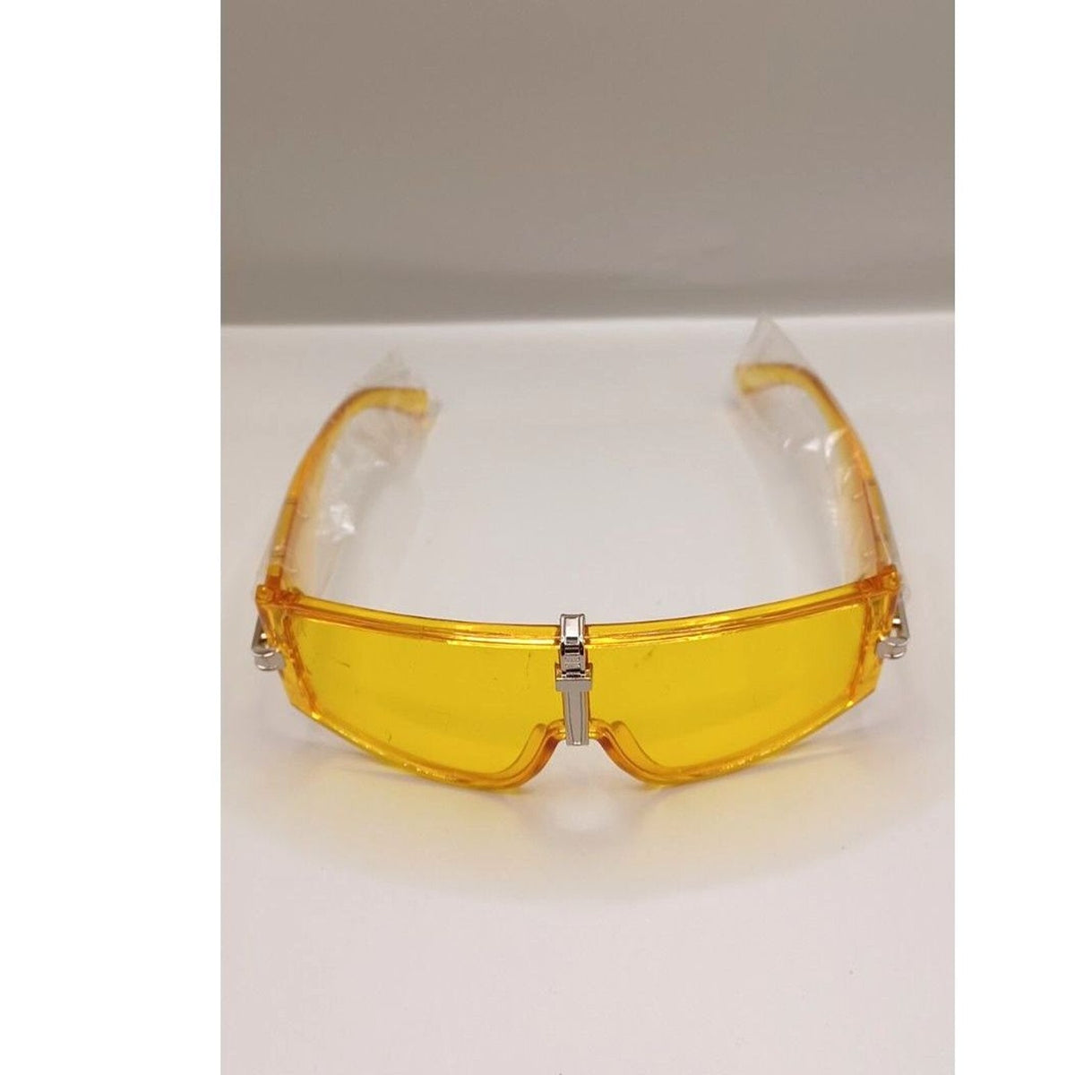 4 Pairs of Fashion Colors Modern Style Futuristic Sunglasses