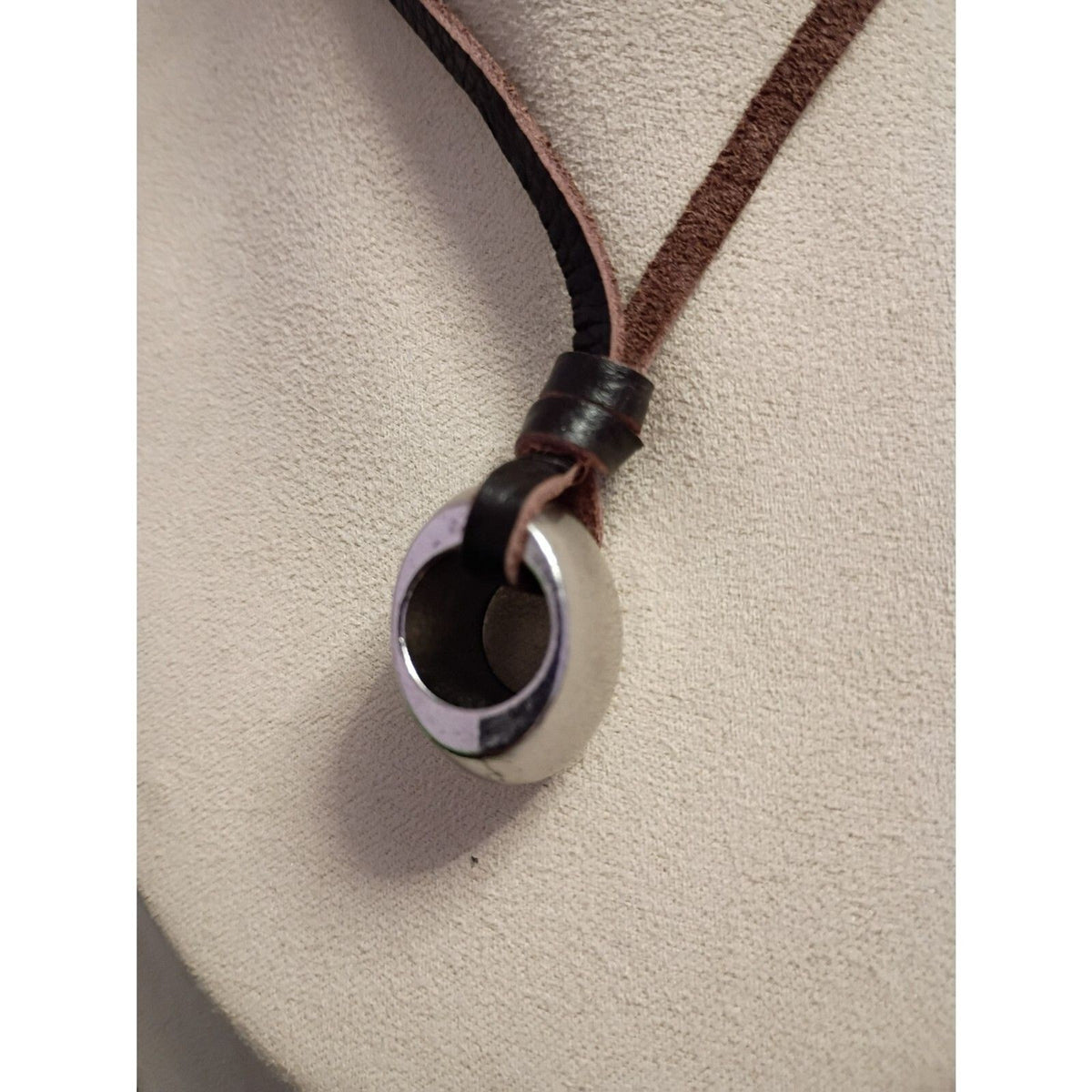 Vintage Adjustable Black & Brown Leather Cord Wide Circle Pendant Necklace