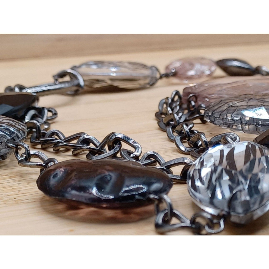 NY Collection Layered Flower Accent Lucite Zebra Stripe Beads Vintage Necklace