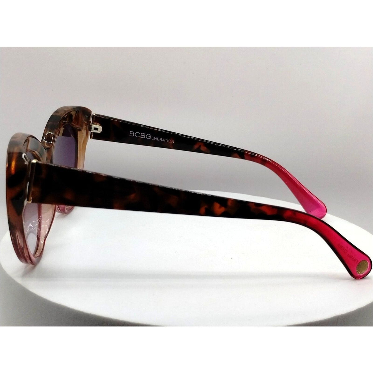 BCBGeneration Max Azria Women's Cat Eye BG1010 215 Leopard Pink Sunglasses