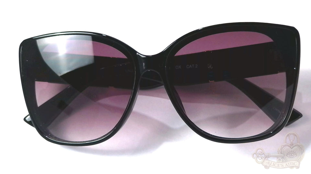 Jessica Simpson Black Cat Eye Sunglasses Quilted Gold Temples - Image 4