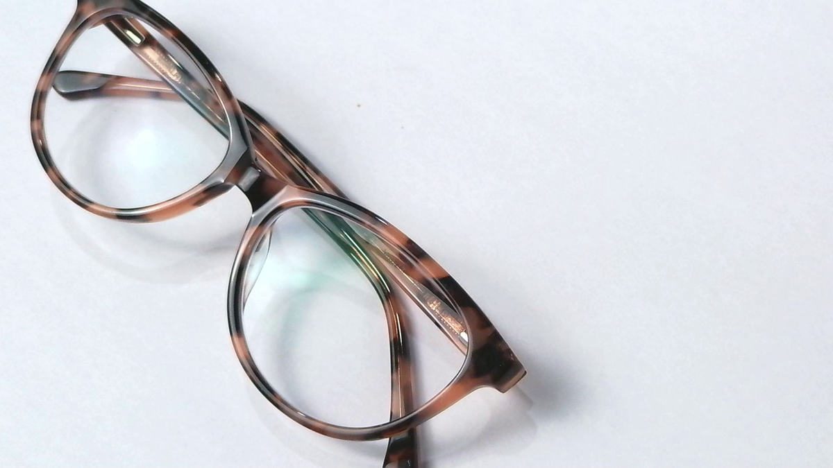 Kirkland Signature Gilbert Pink Tortoise Cat Eye Eyeglass Frames - Image 15