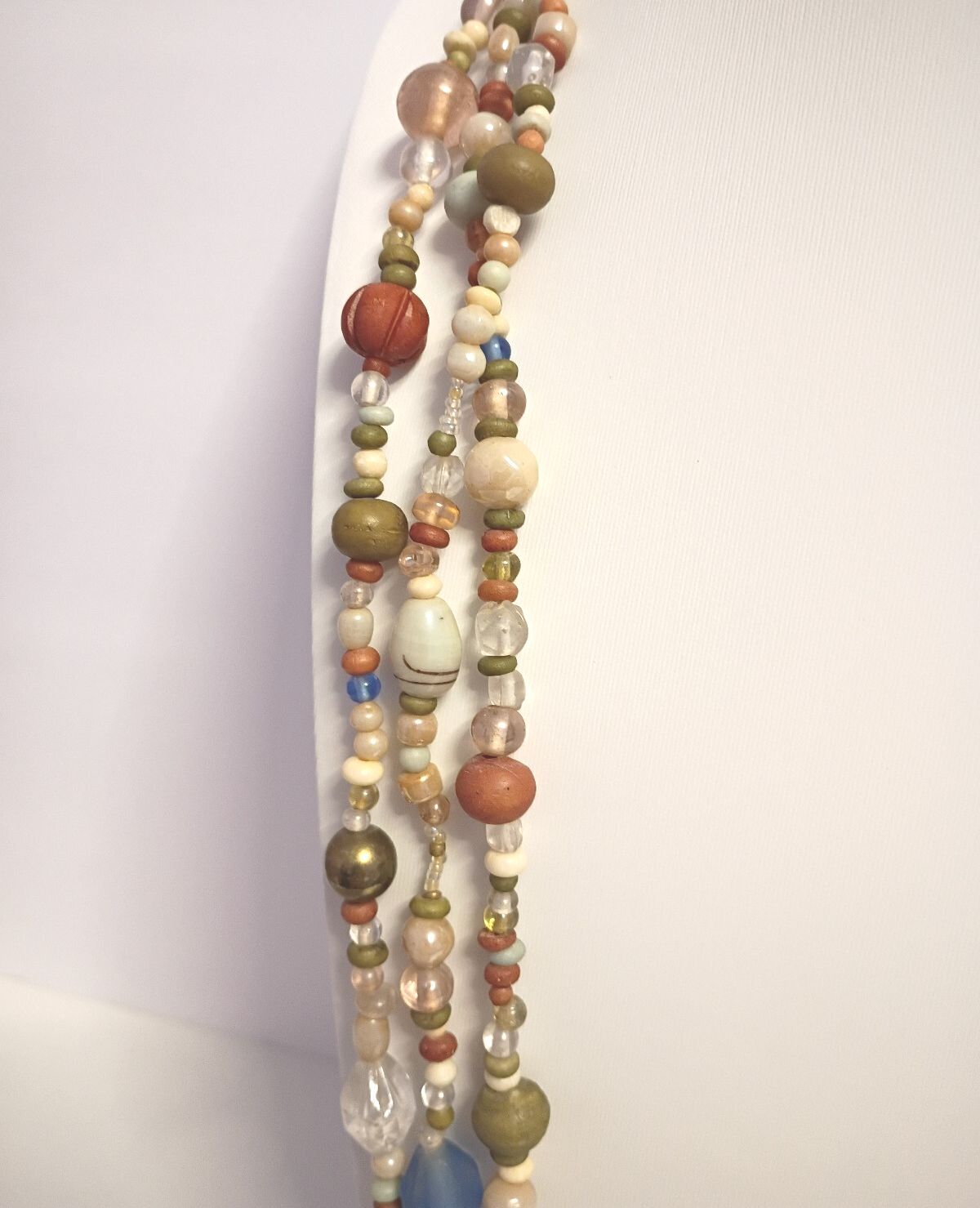 Vintage Beautiful Versatile Necklace, Triple Strand Multi Colors of Glass Beads