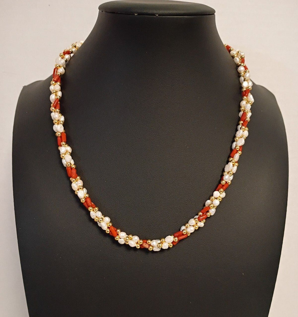 Vintage Orange & White Seed Bead Floral Pattern Necklace