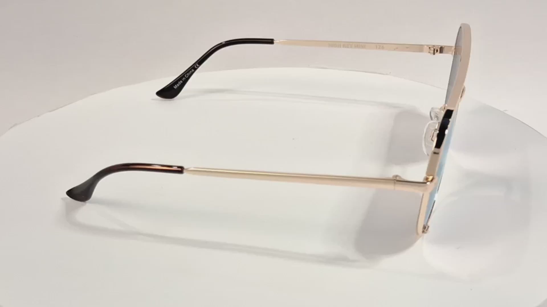 Quay Australia High Key Mini Aviator Gold Metal Gradient Mirrored Sunglasses - Video 1