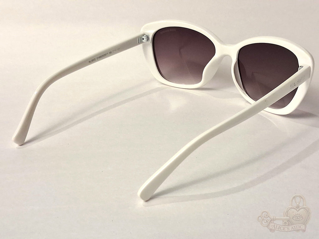 Steve Madden Outlook X17035 White Oversized Cat Eye Sunglasses Gradient Lenses - Image 5